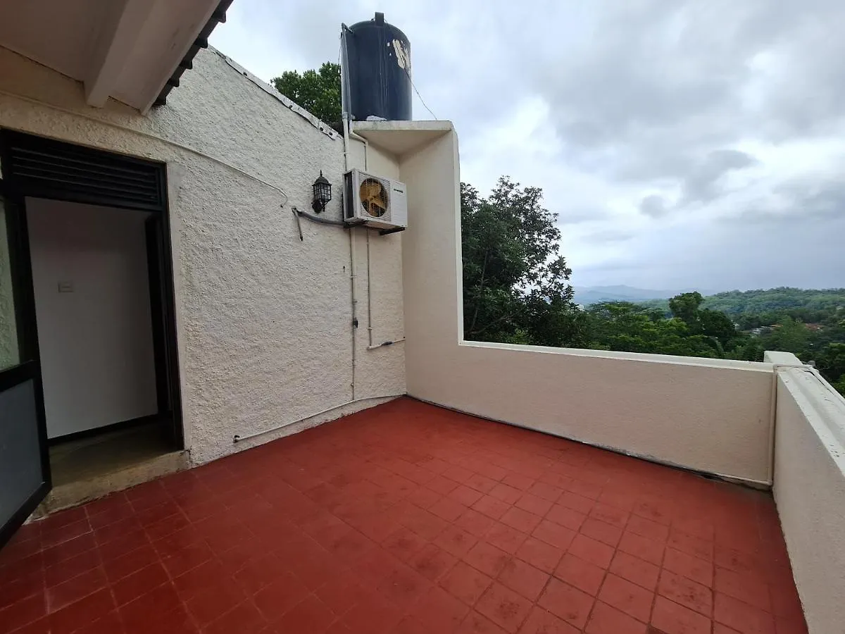 Hello Kandy Homestay